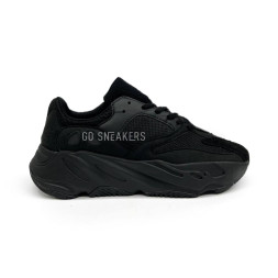 Adidas Yeezy Boost 700 Total Black