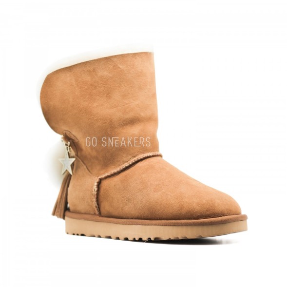 Женские угги с помпоном Classic Charm Boot Chestnut