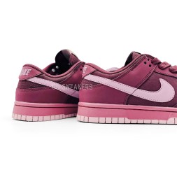 Nike SB Dunk Low Retro Wine