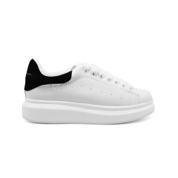 Alexander McQueen Monochrome S