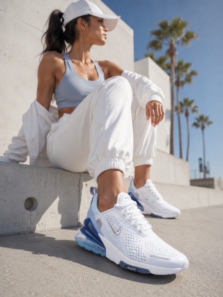 Унисекс кроссовки Nike Air Max 270 White/Navy